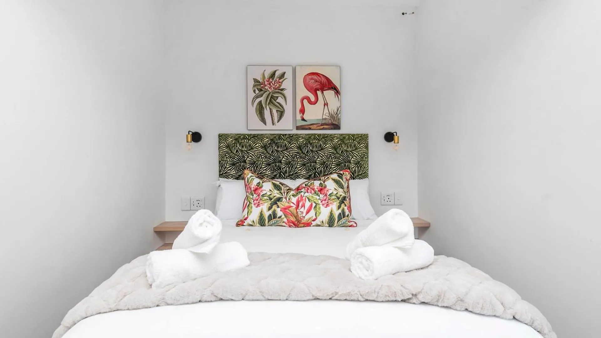 Flamingo On Hope Apartment Cape Town