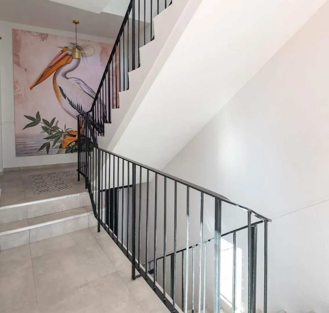 Flamingo On Hope Apartment Cape Town